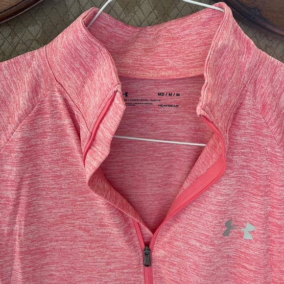 🍁🍁‼️SALE 🍁🍁‼️Under Armour Long Sleeve Workout/Comfort Shirt - Picture 2 of 5